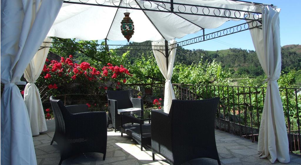 Boutique Hotel Solar Dos Anjos Виейра до Миньо Екстериор снимка