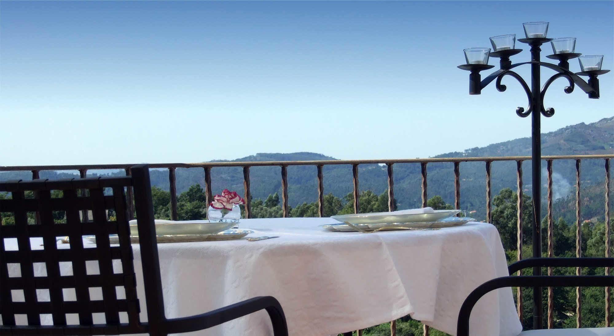 Boutique Hotel Solar Dos Anjos Виейра до Миньо Екстериор снимка