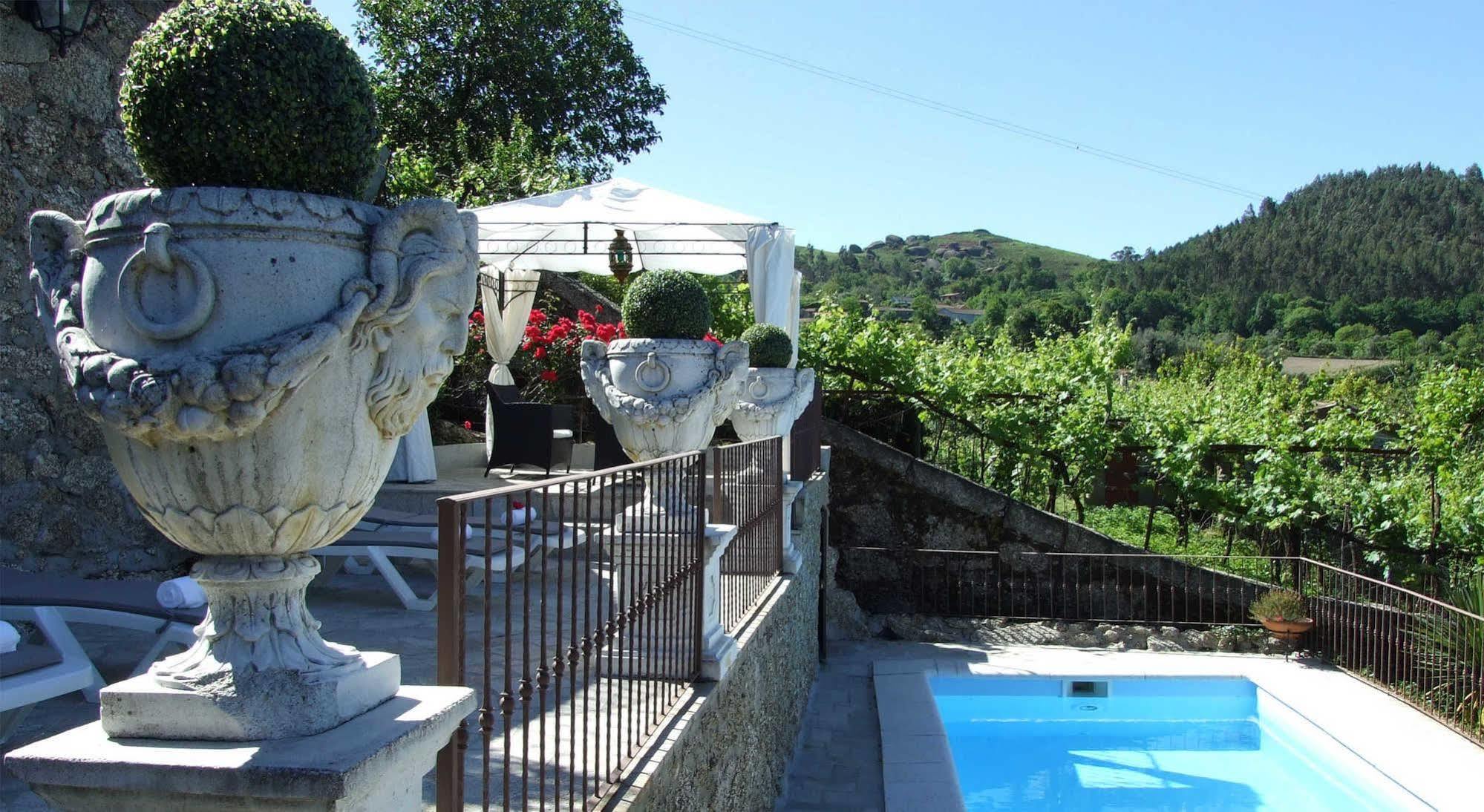 Boutique Hotel Solar Dos Anjos Виейра до Миньо Екстериор снимка